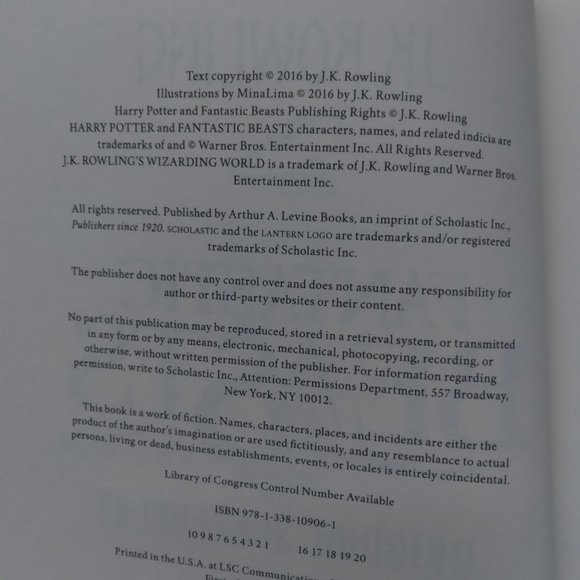 J.K. ROWLING FANTASTIC BEASTS AND WHERE TO FIND THEM ORIGINAL SCREENPLAY BOOK - Picture 5 of 12